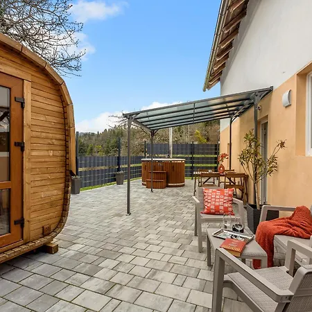 아파트 Mirola Homes - Rent In Nature Zagorje ob Savi